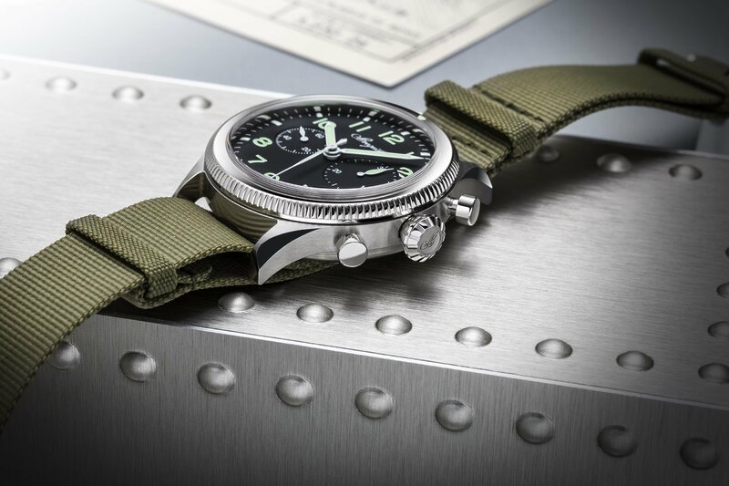 Breguet Type XX Chronographe 2057ST/92/3WU