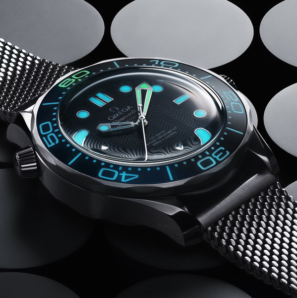 Omega Seamaster Professional Diver 300 James Bond 60th Anniversary 210.30.42.20.03.002 Omega Seamaster Professional Diver 300 James Bond 60th Anniversary 210.30.42.20.03.002