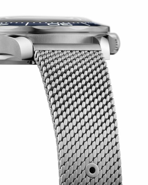 Omega Seamaster Professional Diver 300 James Bond 60th Anniversary 210.30.42.20.03.002 Omega Seamaster Professional Diver 300 James Bond 60th Anniversary 210.30.42.20.03.002