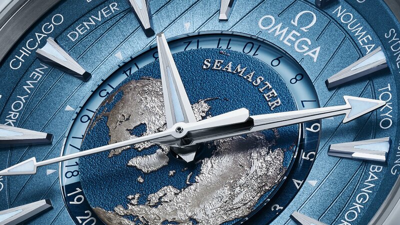 Omega Seamaster Aqua Terra 150M GMT Worldtimer Summer Blue 220.10.43.22.03.002 Omega Seamaster Aqua Terra 150M GMT Worldtimer Summer Blue 220.10.43.22.03.002