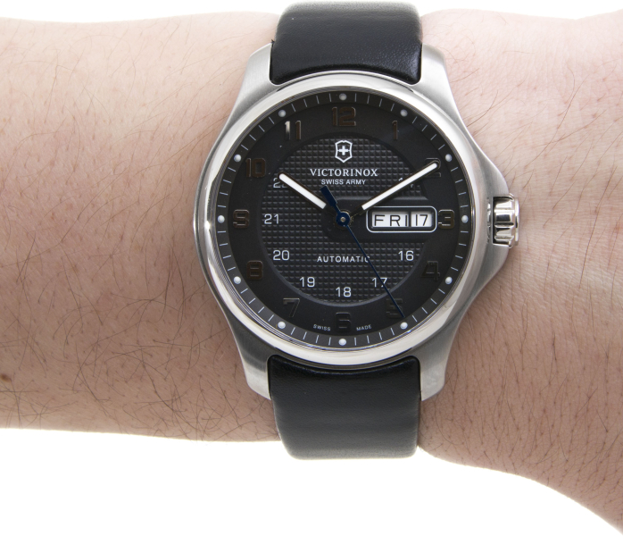 Victorinox OFFICER'S 241546.1 Victorinox OFFICER'S 241546.1