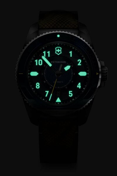 Victorinox Journey 1884 Automatic 241980.1