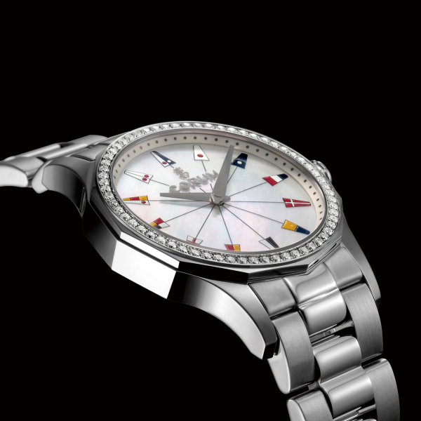 Corum Admiral Legend 32 A020/03663