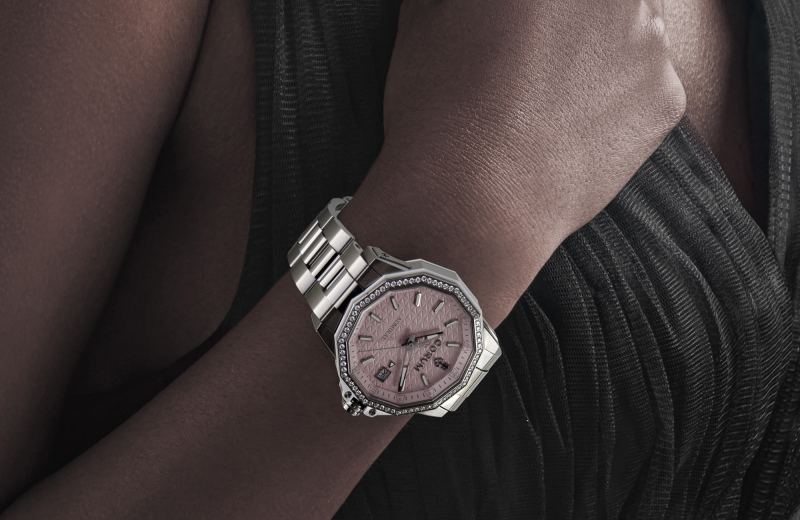 Corum Admiral 38 Automatic A082/04242 Corum Admiral 38 Automatic A082/04242