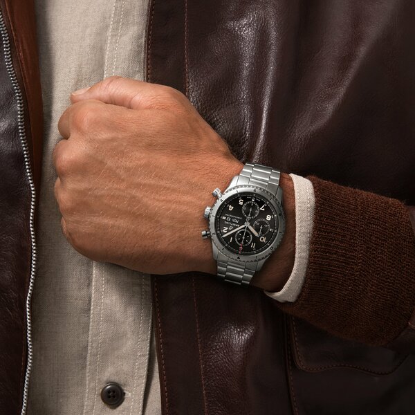 Breitling Aviator 8 Chronograph 43 A13316101B1A1