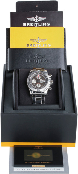 Breitling Avenger II A1338111/F564/170A Breitling Avenger II A1338111/F564/170A