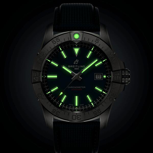 Breitling Avenger Automatic 42 A17328101C1X1 Breitling Avenger Automatic 42 A17328101C1X1