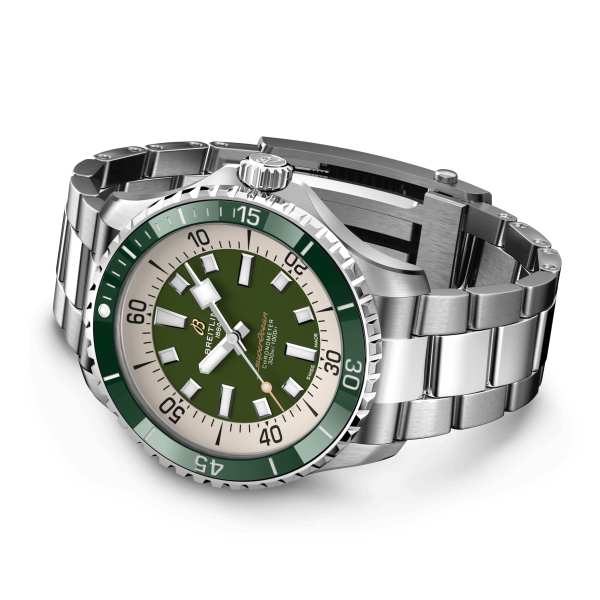 Breitling Superocean Automatic 44 A17376A31L1A1 Breitling Superocean Automatic 44 A17376A31L1A1