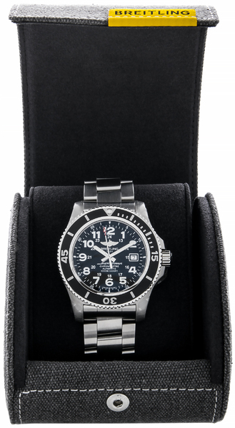 Breitling Superocean II 44 A17392D7/BD68/162A Breitling Superocean II 44 A17392D7/BD68/162A