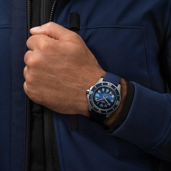 Breitling Superocean II 44 A17392D81C1S2 Breitling Superocean II 44 A17392D81C1S2