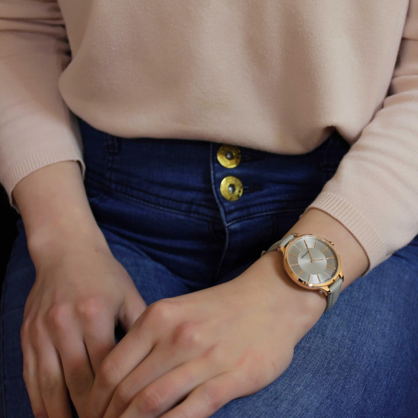 Adriatica Essence A3433.9G17Q