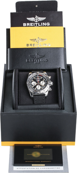 Breitling Chronomat 44 Airborne AB01154G/BD13/101W Breitling Chronomat 44 Airborne AB01154G/BD13/101W