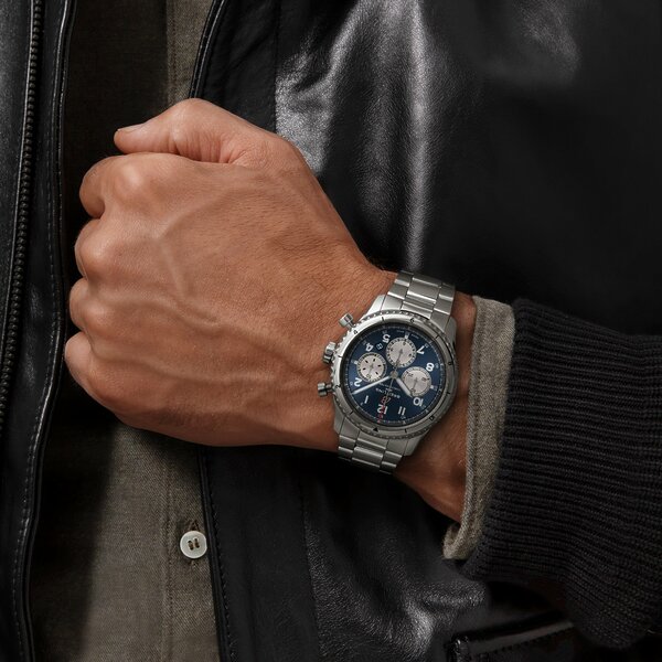 Breitling Aviator 8 B01 Chronograph 43 AB0119131C1A1