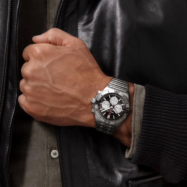Breitling Chronomat B01 42 AB0134101B1A1 Breitling Chronomat B01 42 AB0134101B1A1