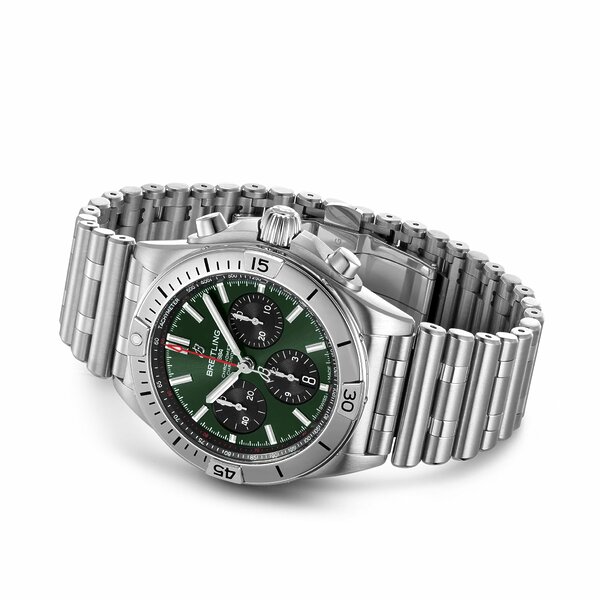 Breitling Chronomat B01 42 AB0134101L2A1 Breitling Chronomat B01 42 AB0134101L2A1