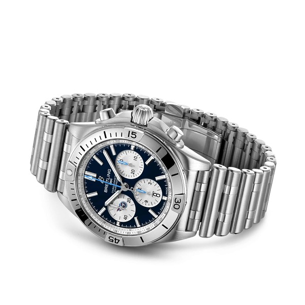 Breitling Chronomat B01 42 NFL Tennessee Titans Edition AB01342B1C6A1 Breitling Chronomat B01 42 NFL Tennessee Titans Edition AB01342B1C6A1