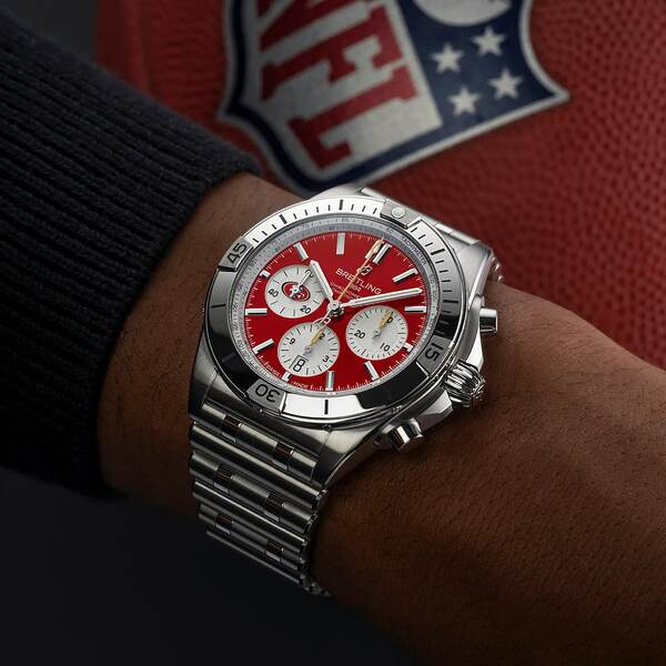 Breitling Chronomat B01 42 NFL San Francisco 49ers Edition AB01342B1K1A1 Breitling Chronomat B01 42 NFL San Francisco 49ers Edition AB01342B1K1A1