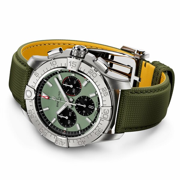 Breitling Avenger B01 Chronograph 44 AB0147101L1X1 Breitling Avenger B01 Chronograph 44 AB0147101L1X1