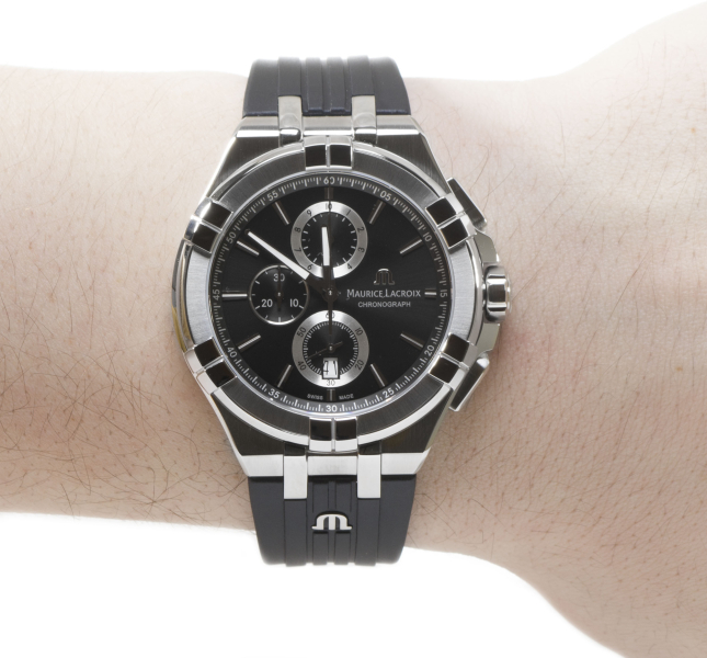 Maurice Lacroix Aikon AI1018-SS001-330-2