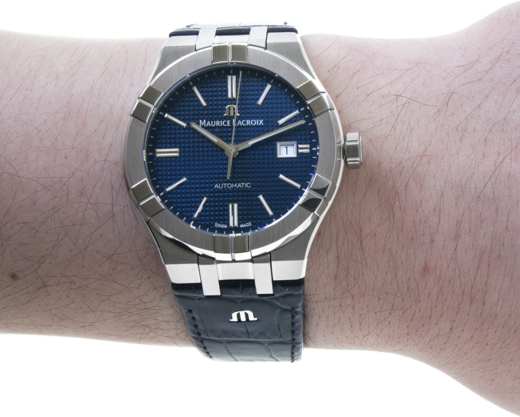 Maurice Lacroix Aikon AI6008-SS001-430-1 Maurice Lacroix Aikon AI6008-SS001-430-1