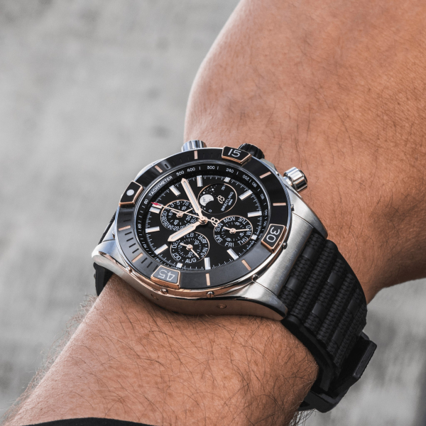 Breitling Super Chronomat 44 Four-Year Calendar I19320251B1S1