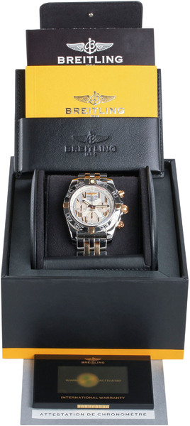 Breitling Chronomat 44 IB011012/G677/375C Breitling Chronomat 44 IB011012/G677/375C