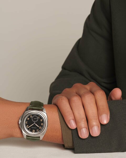 Longines Heritage Pilot Majetek L2.838.4.53.2