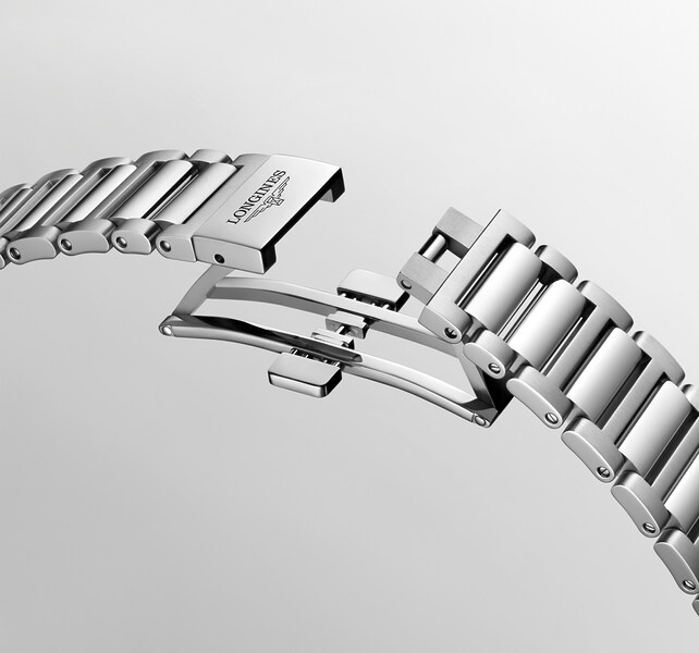 Longines Conquest Chronograph L3.835.4.72.6 Longines Conquest Chronograph L3.835.4.72.6