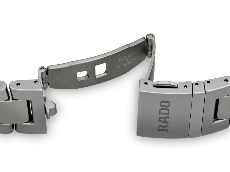 Rado Captain Cook High-Tech Ceramic Diver R32144202