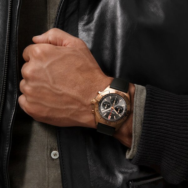 Breitling Chronomat B01 42 RB0134101B1S1 Breitling Chronomat B01 42 RB0134101B1S1