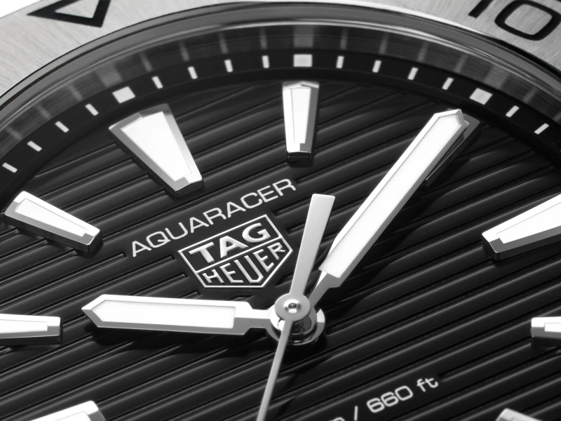 TAG Heuer Aquaracer Professional 200 WBP1110.BA0627 TAG Heuer Aquaracer Professional 200 WBP1110.BA0627